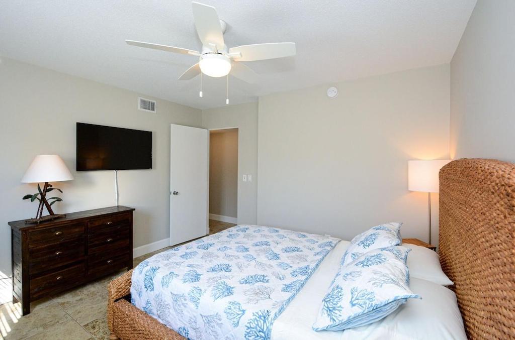 Canal 309 - Right In Siesta Key Village! Eksteriør billede
